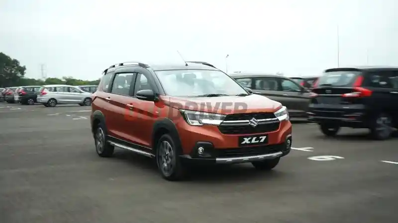 Foto - Beragam Diskon Akhir Tahun Suzuki, Ertiga Rp 31 Juta dan Ignis Hingga Rp 15 Juta