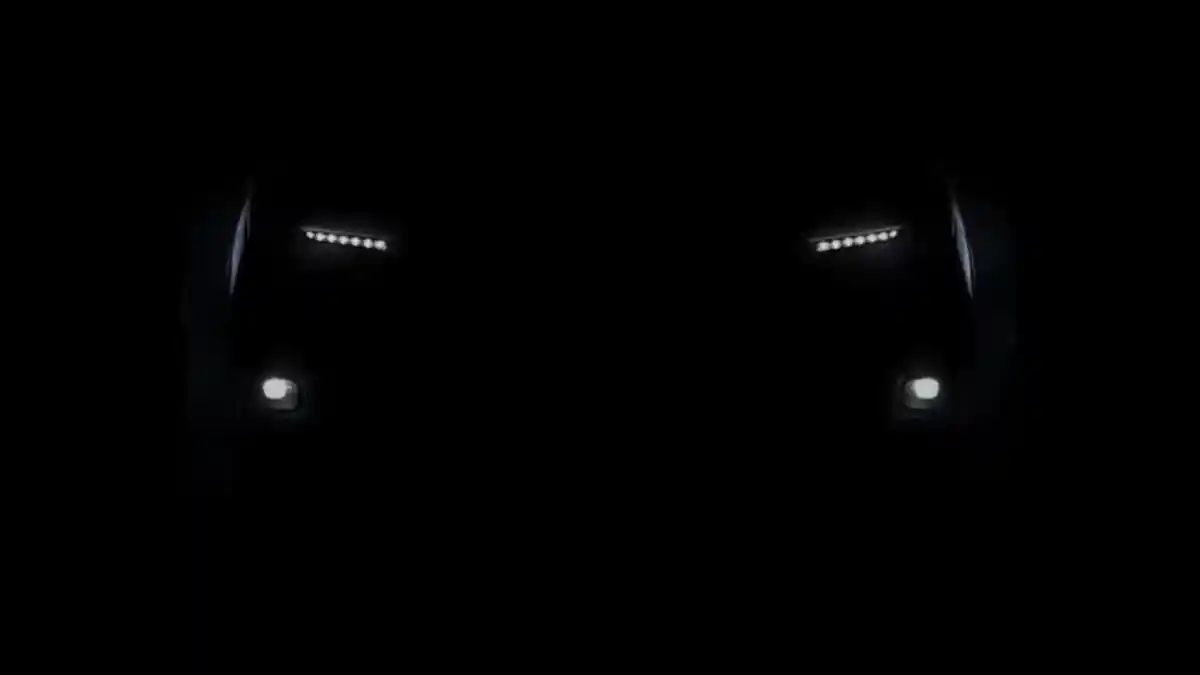 Foto - Suzuki Pasang Teaser SUV Baru, Diduga XL7 Facelift