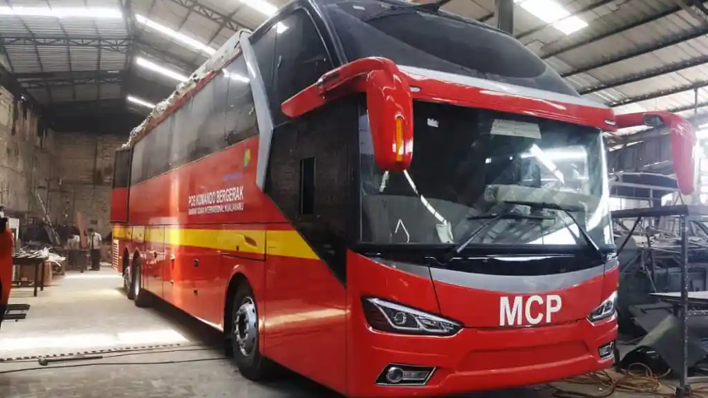Foto - Bandara Kualanamu Juga Miliki Mobile Command Post, Pakai Sasis Scania K410IB