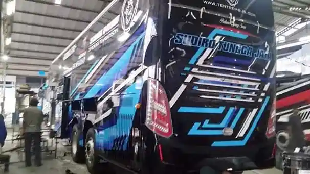 Foto - Tiga Bus Scania Sudiro Tungga Jaya Siap 'Menetas' dari Karoseri Tentrem dan Laksana