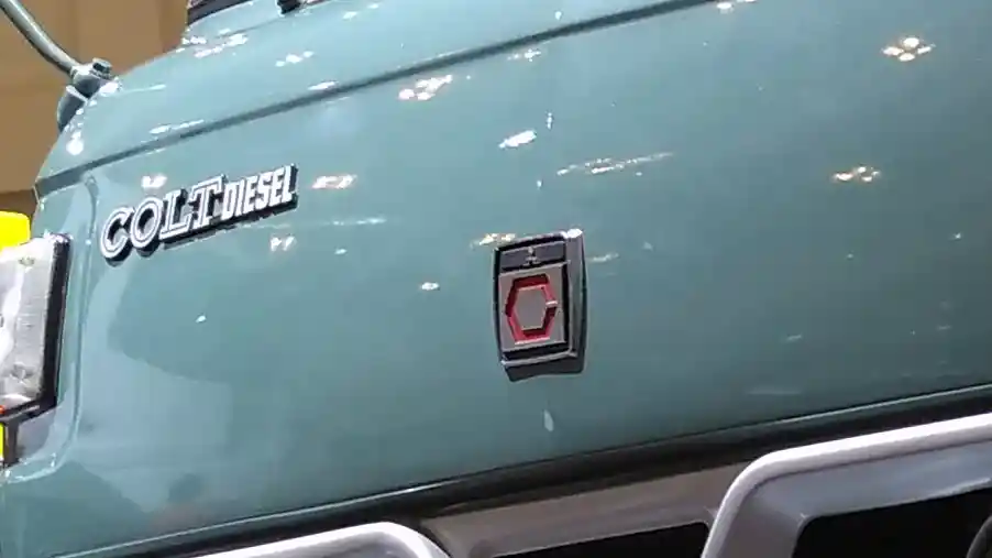 Foto - Colt Diesel T200 Series, Pembuka Jalan Legenda