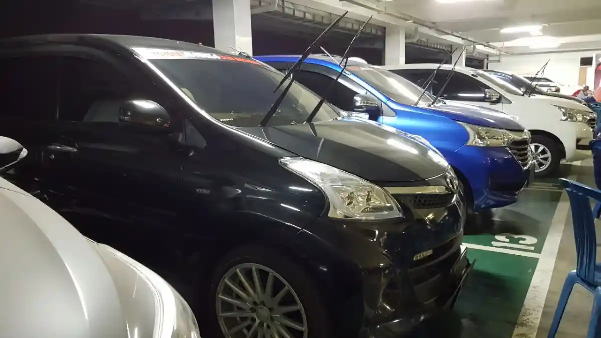 Foto - Komunitas Avanza di Surabaya Tekankan Pentingnya Kekompakan