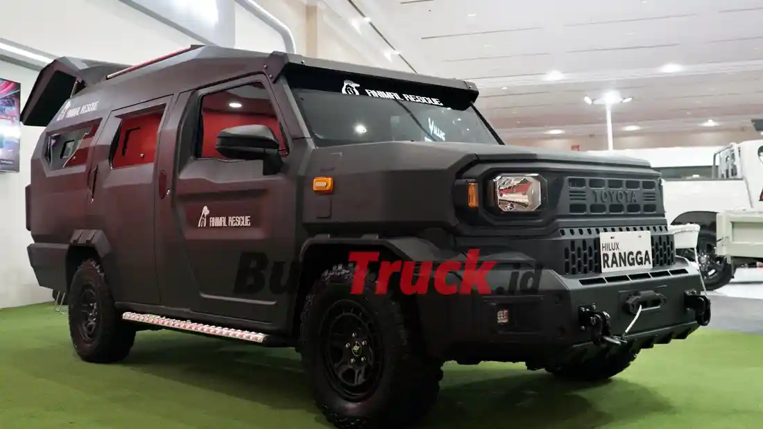 Foto - Akhirnya, Toyota Hilux Rangga Rilis 18 Juli 2024!