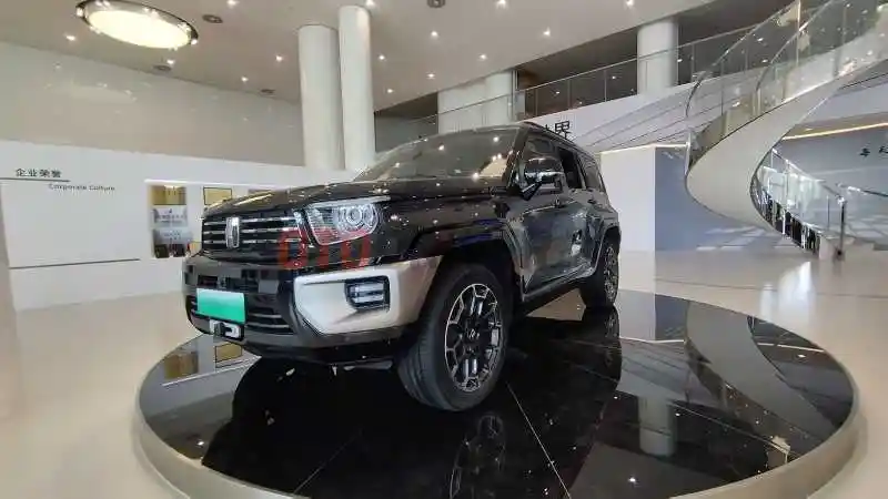 Foto - GWM Tank 700, Sosok G-Class Ala China