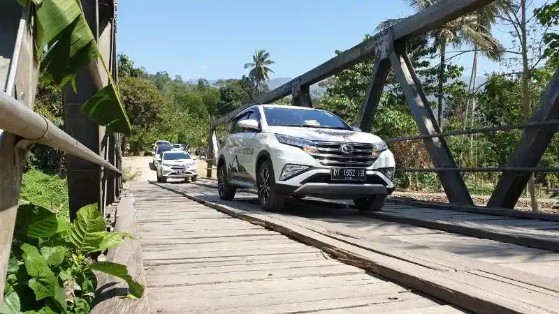 Foto - Update Penjelajahan OtoDriver Menggunakan Daihatsu Terios di Kolaka