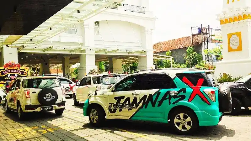 Berita - Keseruan Acara Terbesar Terios Rush Club Indonesia di Yogyakarta