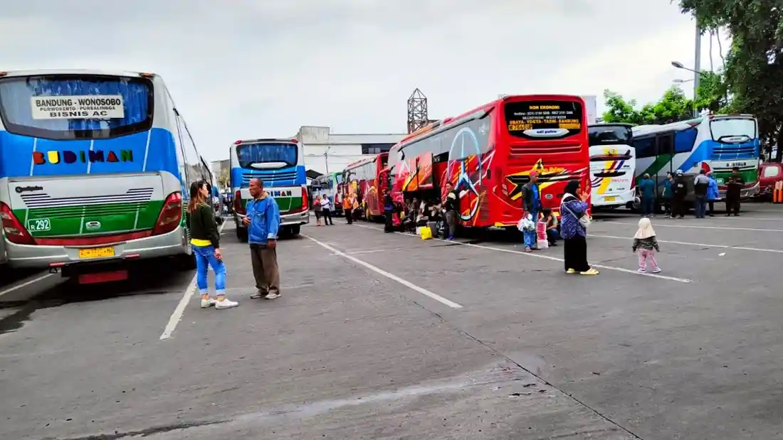 Berita - Terminal Cicaheum Bandung Direvitalisasi Tahun Ini