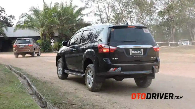 Foto - FIRST DRIVE: Isuzu MU-X 3.0 4x4