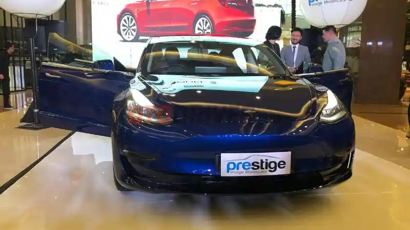 Used Car - Harga Pasaran Bekas Tesla Model 3, Rp 500 Jutaan Saja