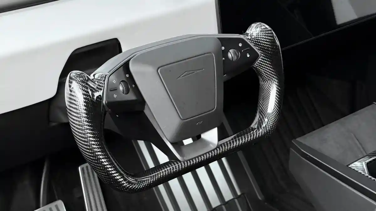 Foto - China Loloskan Sistem Kemudi Ala Video Game