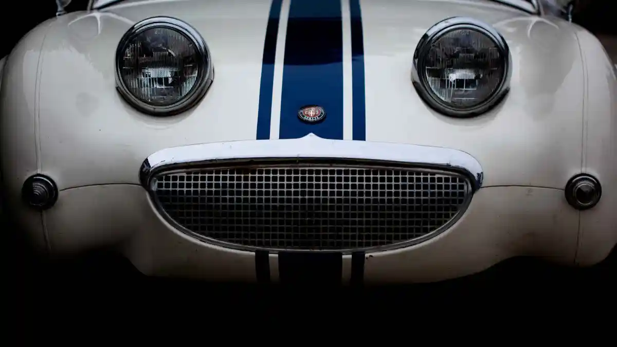 Berita - Ketika Mobil Tersenyum Bahagia