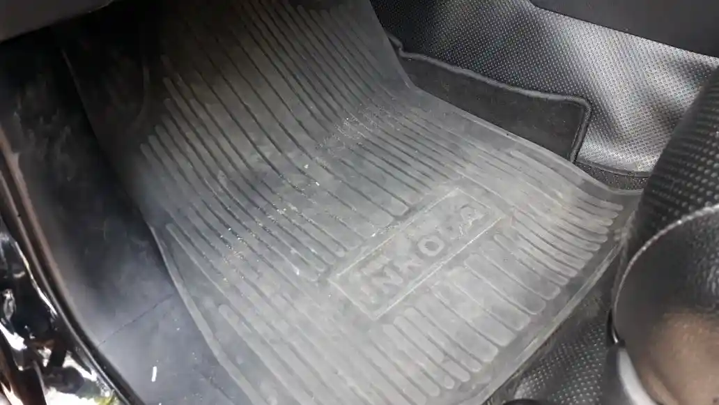 Foto - Jaga AC Mobil Tetap Awet Dinginnya, Begini Caranya