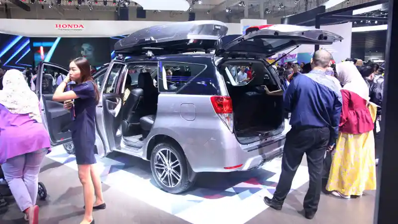 Foto - Keuntungan dan Kerugian Membeli Mobil Secara Tunai atau Kredit