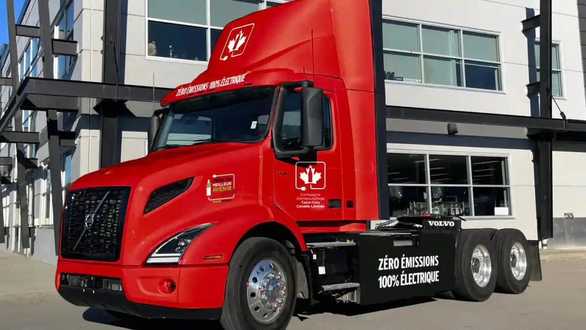 Foto - Spesifikasi Truk Listrik Volvo VNR Yang Jadi Kendaraan Operasional Coca-Cola