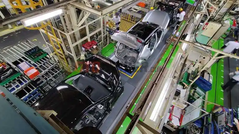 Berita - Toyota Produksi 300 Juta Mobil Selama 88 Tahun