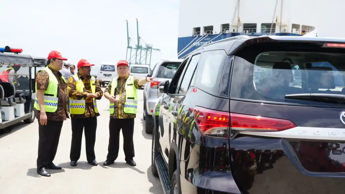 Foto - Inilah Yang Diekspor Toyota Indonesia Ke 80 Negara 