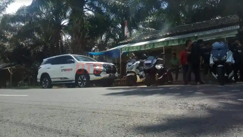 Foto - Asyiknya Ikut Touring Tim OtoRider Menikmati Kecantikan Ciletuh