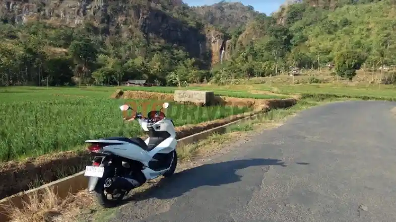 Foto - Asyiknya Ikut Touring Tim OtoRider Menikmati Kecantikan Ciletuh