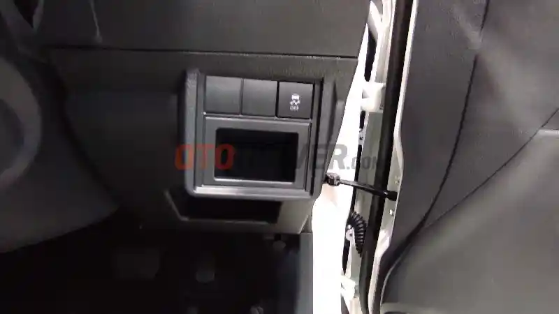 Foto - Intip Interior Toyota Agya GR Sport, Sangat Berbeda dari Versi LCGC