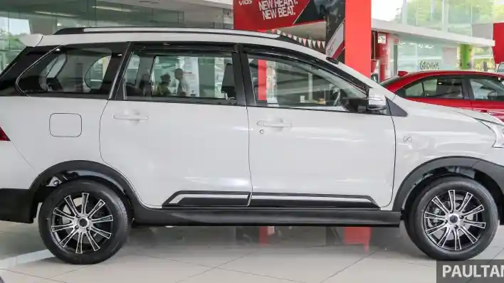 Foto - Wujud Utuh Toyota Avanza Ala SUV di Malaysia (8 Foto)