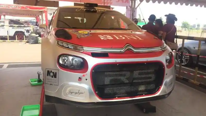Berita - Harga Citroen Versi Reli di Indonesia Capai RP 3 M