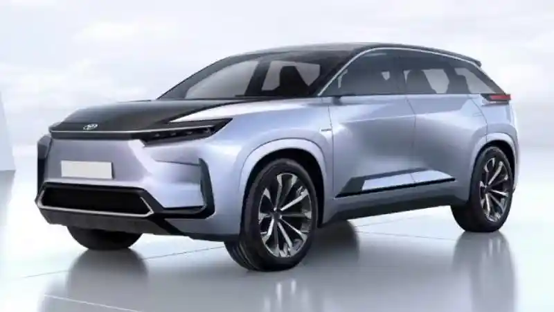 Berita - Adik bZ4X Akan Diproduksi 2025 Sebagai SUV Listrik 7-Seater