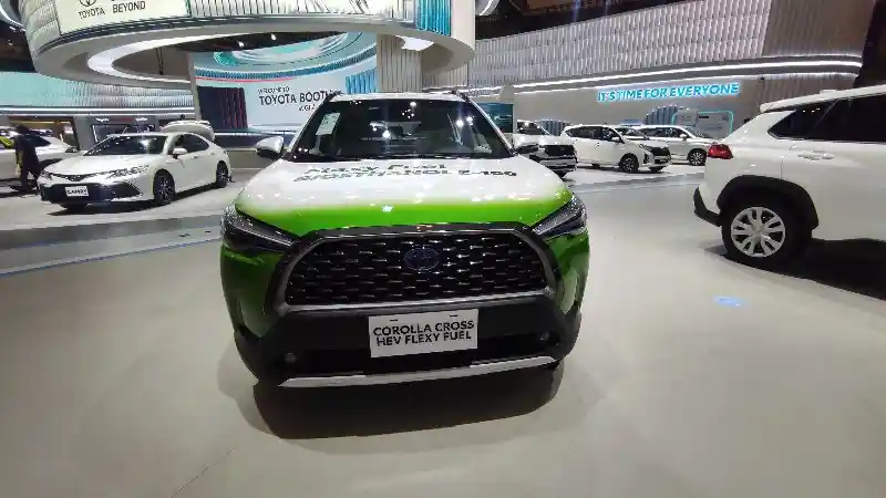 Berita - Ini Mobil Toyota yang Bisa Pakai Bioetanol 100 Persen