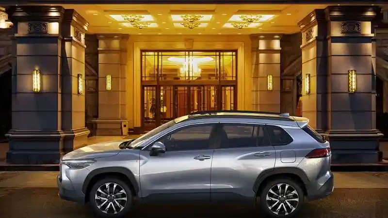 Foto - Masih Kurang Jelas Dengan Detil Corolla Cross? Berikut Penampakannya (12 FOTO)