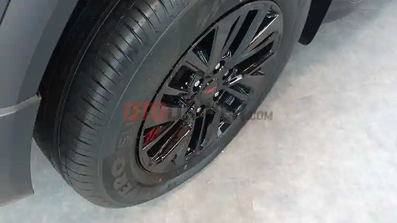 Foto - GIIAS 2019: Fortuner Dapati Facelift, Naik RP 1,5 Juta
