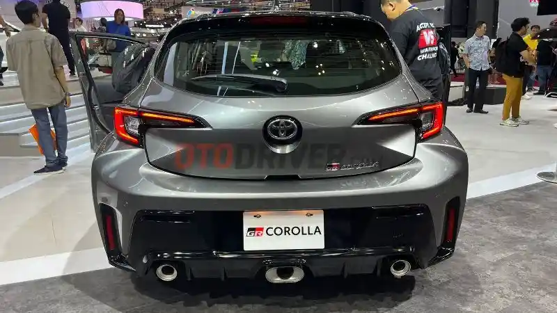 Foto - Ini Penyebab GR Corolla Jadi Pusat Perhatian di Booth Toyota GIIAS 2023