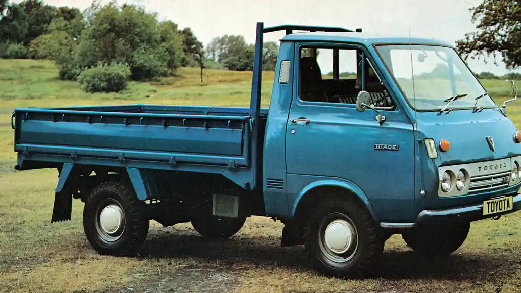 Foto - HiAce, Pikap Pertama Andalan Toyota Di Indonesia