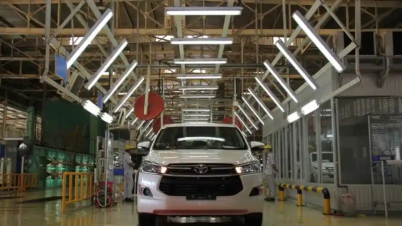 Berita - Pengamat: Pabrik Otomotif Harus Kerjasama dengan Produsen Alkes