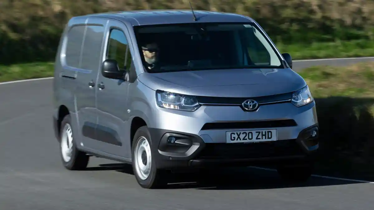 Foto - Inilah Van Kecil Terpopuler Di Eropa