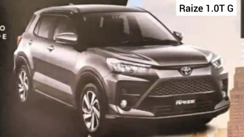Foto - Brosur Toyota Raize Terkuak! (8 FOTO)