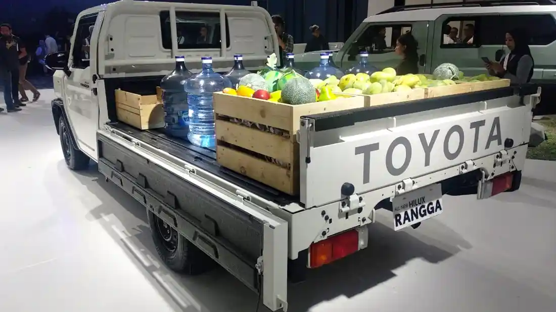 Foto - Inilah Harga Resmi Toyota All New Hilux Rangga