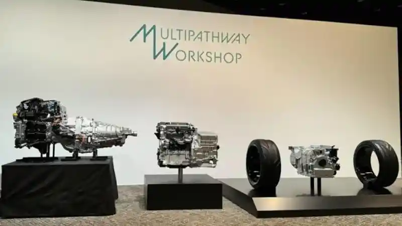 Foto - Toyota, Subaru dan Mazda Kolaborasi Bikin Mesin Hybrid Canggih