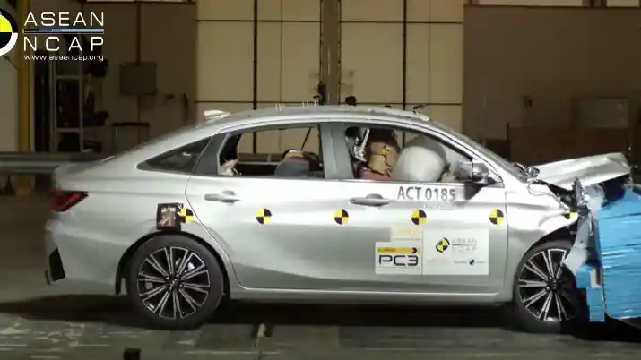 Crash Test - VIDEO: Crash Test Toyota Vios (ASEAN NCAP)