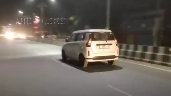 Foto - Toyota Bakal Produksi Mobil Menggunakan Basis Dari Wagon R?