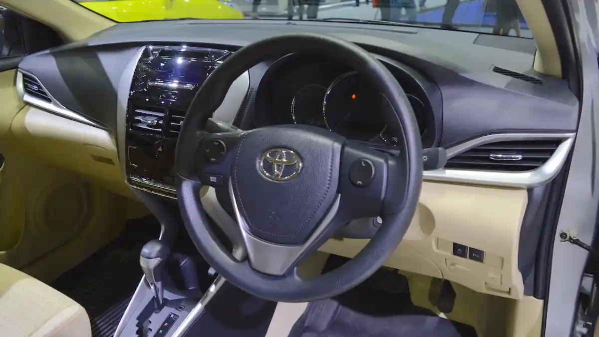 Foto - Ini Kah Toyota Vios Generasi Terbaru? Resmi Muncul di Thailand