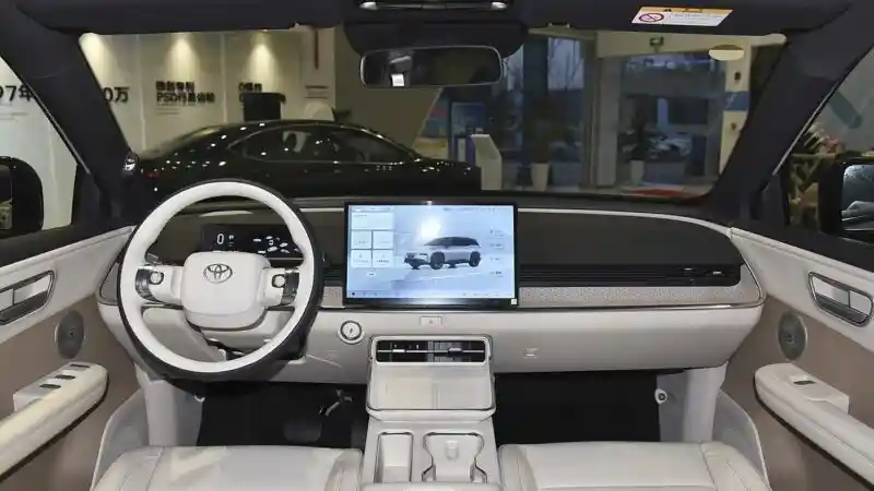 Foto - Laris Manis, Toyota BZ3X Terjual 10 Ribu Unit Dalam 1 Jam