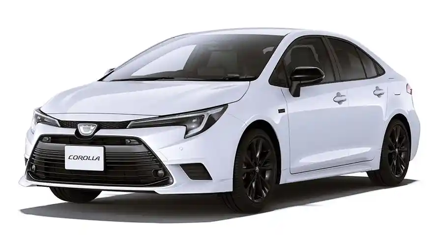 Foto - Edisi Khusus Toyota Corolla Untuk Ultah 60 Tahun