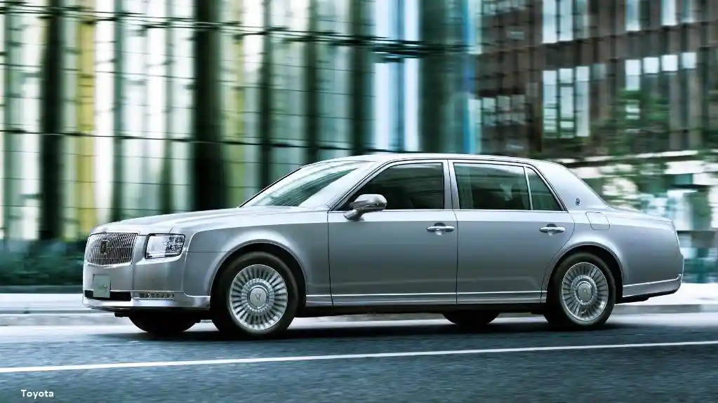 Foto - Century Bakal Diresmikan Sebagai Merek Baru Dari Group Toyota