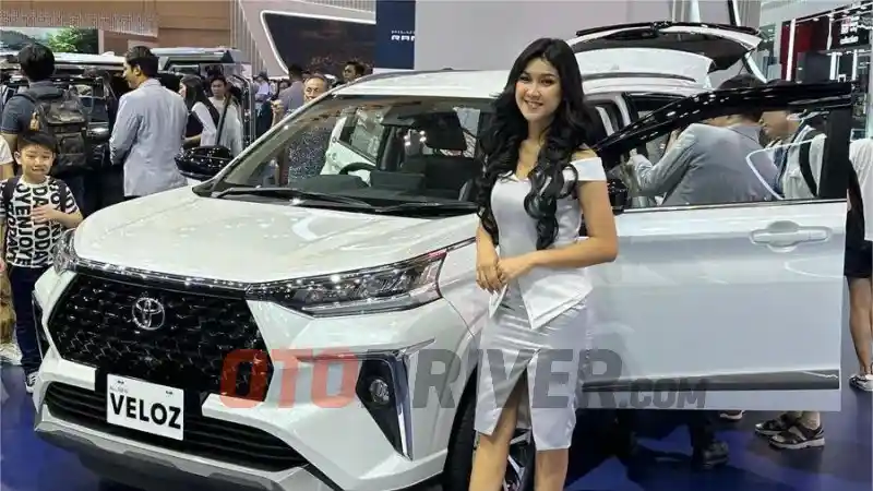 Berita - Fortuner Diskon Rp 35 Juta, Veloz Rp 27 Juta di GIIAS 2024