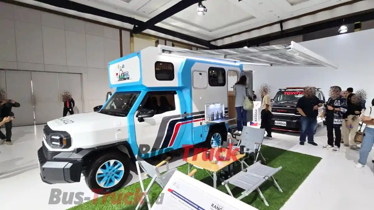 Foto - Harga Baru Toyota Hilux Rangga Di Awal 2025, Ternyata Ada Varian Baru!