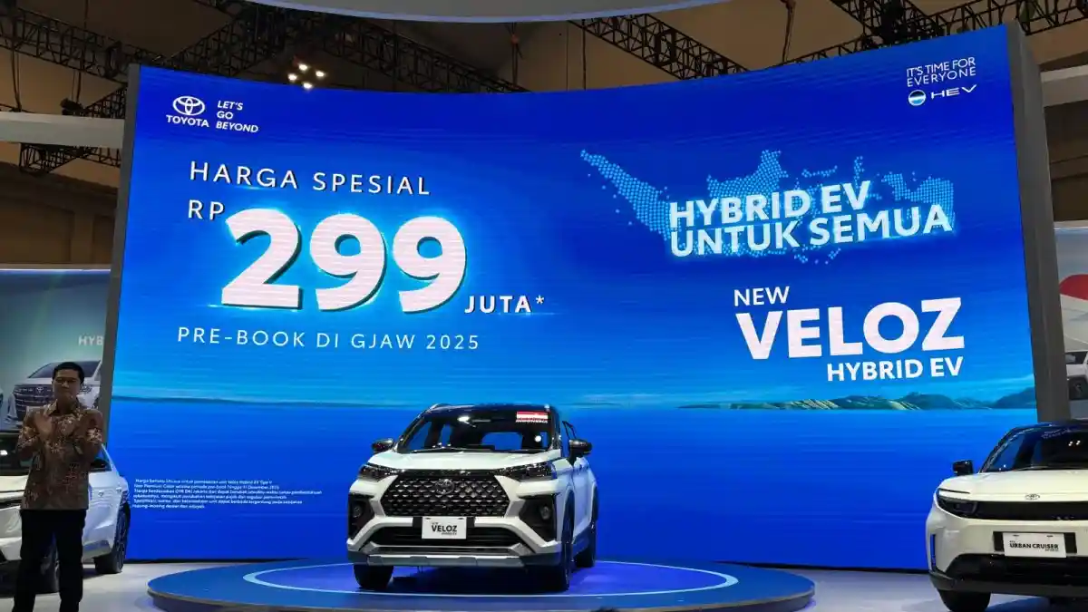 Berita - Toyota Veloz Hybrid Resmi Meluncur di GJAW 2025, Harga Pre-Booking Mulai Rp299 Juta