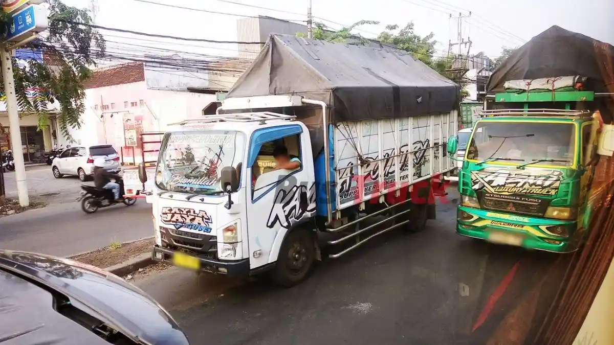 Foto - Tiap Truk Habiskan Rp 100-Rp 150 Juta Setahun Buat Jatah Pungli, Ini Antisipasinya