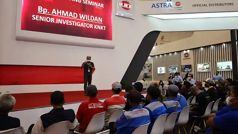 Berita - UD Trucks Laksanakan Latihan Pengemudi Di GIIAS 2022