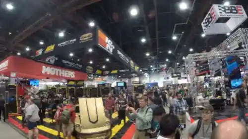 Foto - Di Amerika Serikat Ada SEMA Show, Indonesia Punya AutoPro 2017