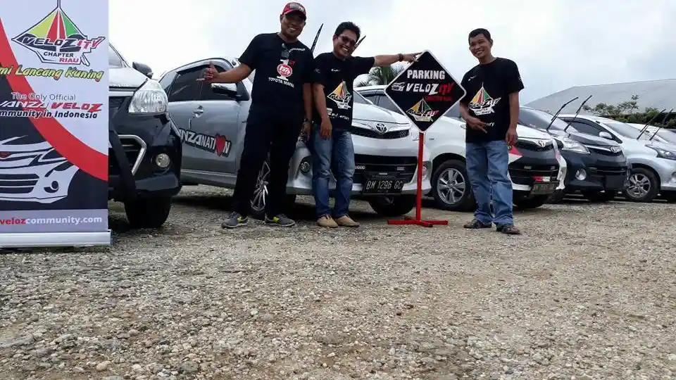 Berita - Velozity Chapter Riau Rayakan Hari Jadi Kedua Dengan Touring Penuh Manfaat