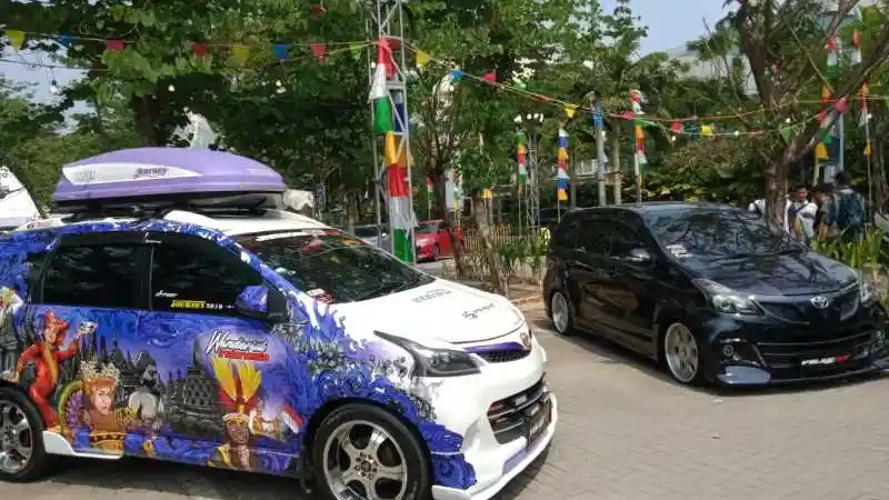 Foto - Komunitas Velozity Padati Kota Bekasi Demi Rayakan Acara Ini